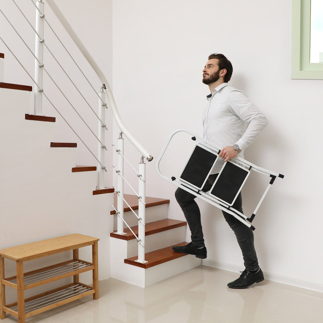 Scară rabatabilă Songmics în 2 trepte, max. capacitate de incarcare 150 kg